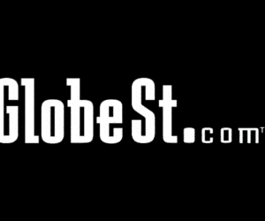 Globe Street white logo