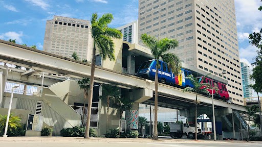 Metro-rail in Florida and commercial buildings behind