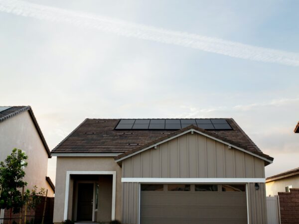 Going Solar: The Smart Choice for Your Home and Wallet